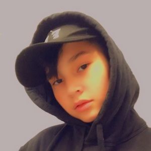 Meet your Posher, Ash